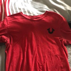 True Religion T-Shirt Size Large Red